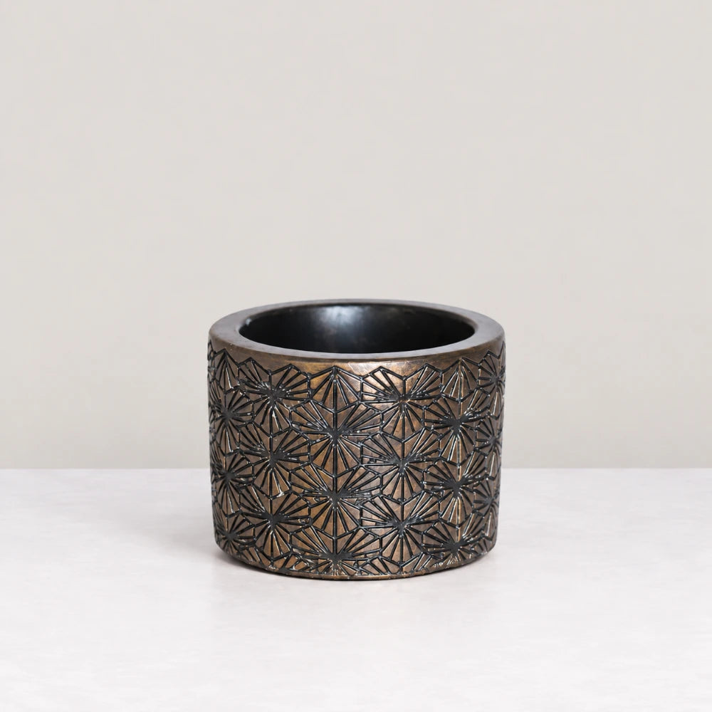 Botanica Planter Cover