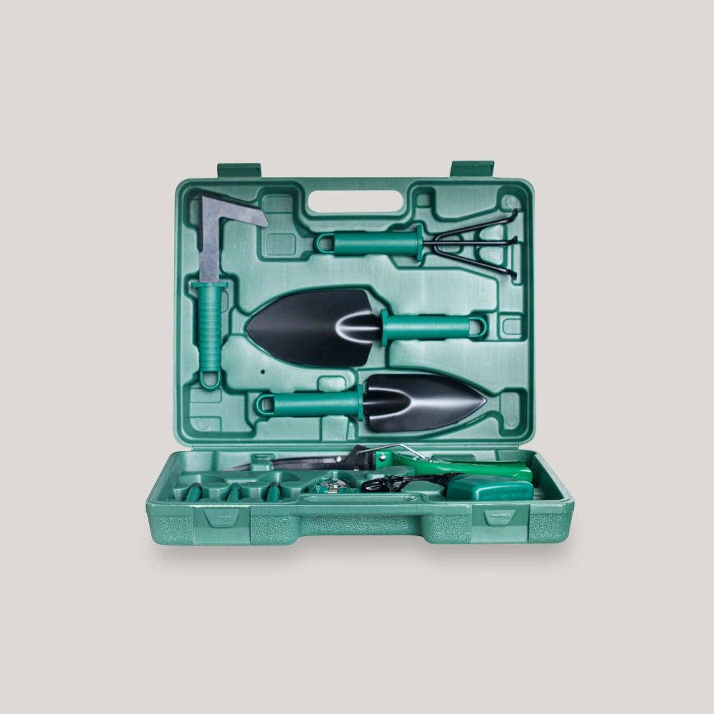 Essential Garden Tool Kit