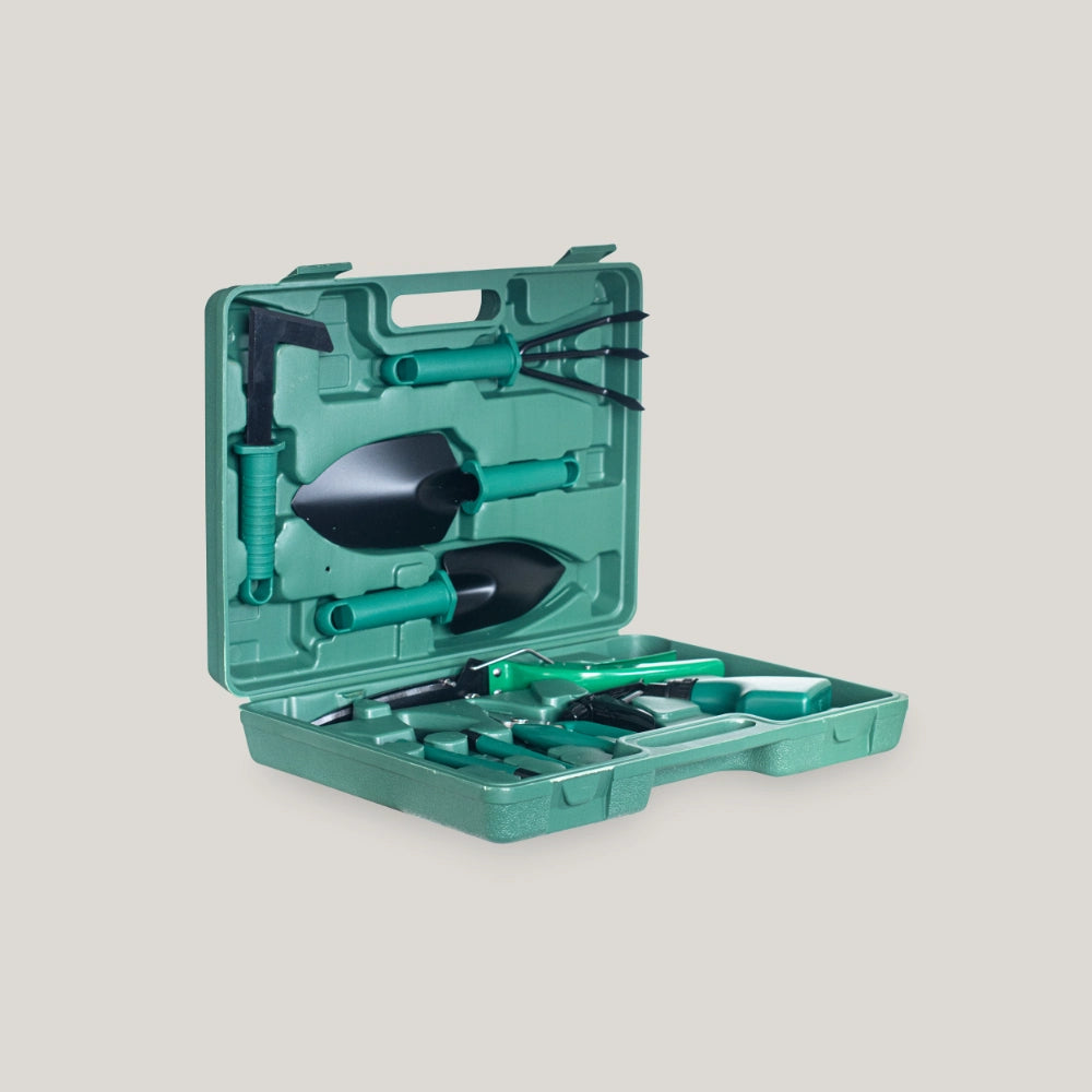 Essential Garden Tool Kit