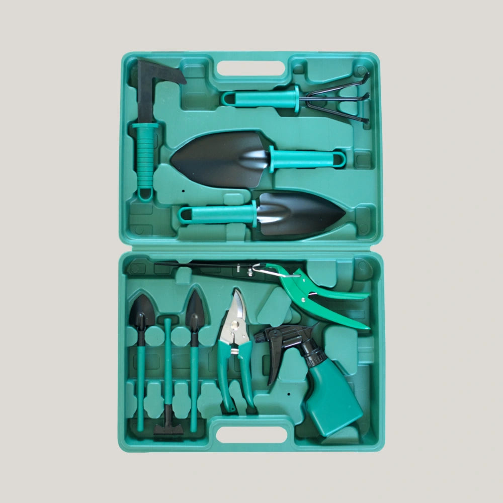 Essential Garden Tool Kit