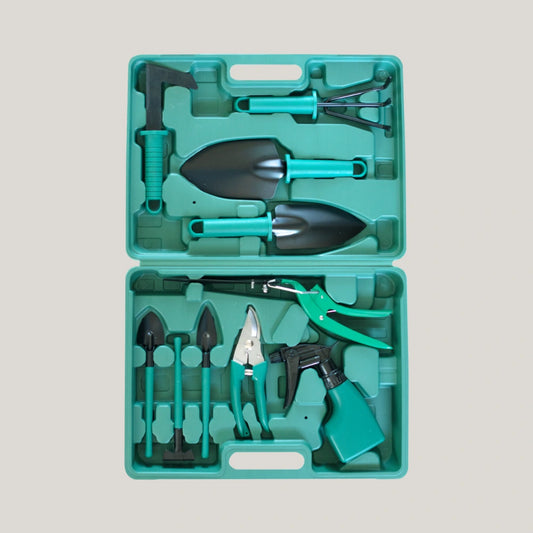 Essential Garden Tool Kit